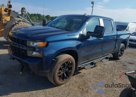 2022 Chevrolet Silverado 1500 Ltd 4Wd Short Bed Custom z USA, uszkodzony, nr VIN 3GCPYBEKXNG194908